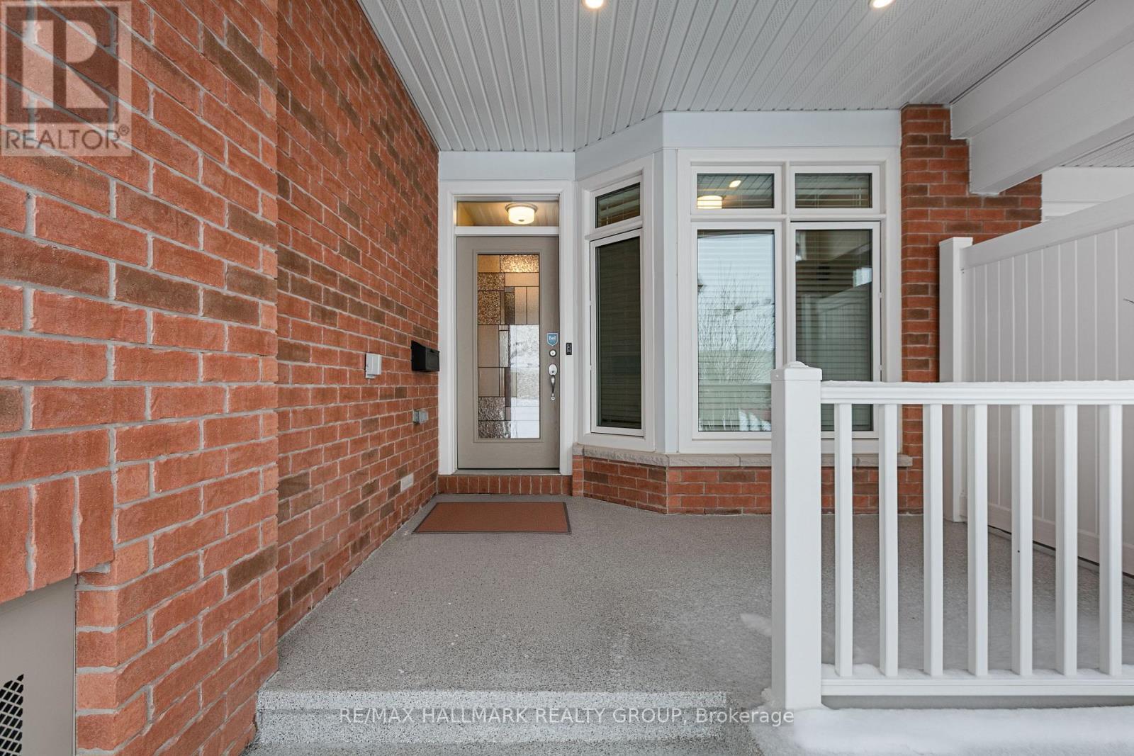 66 Kayenta Street, Ottawa, ON
