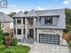 31 BRADGATE ROAD Toronto, ON M3B 1J6