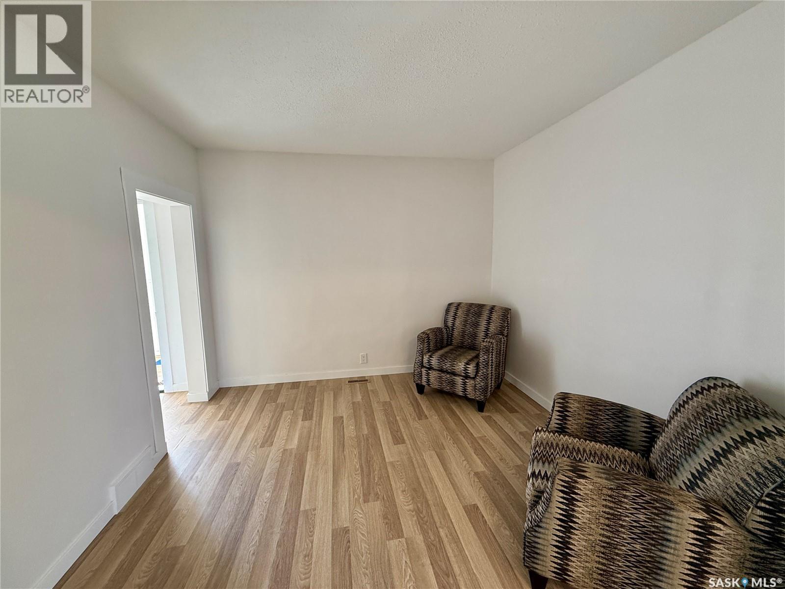 502 8Th Street E, Prince Albert, SK