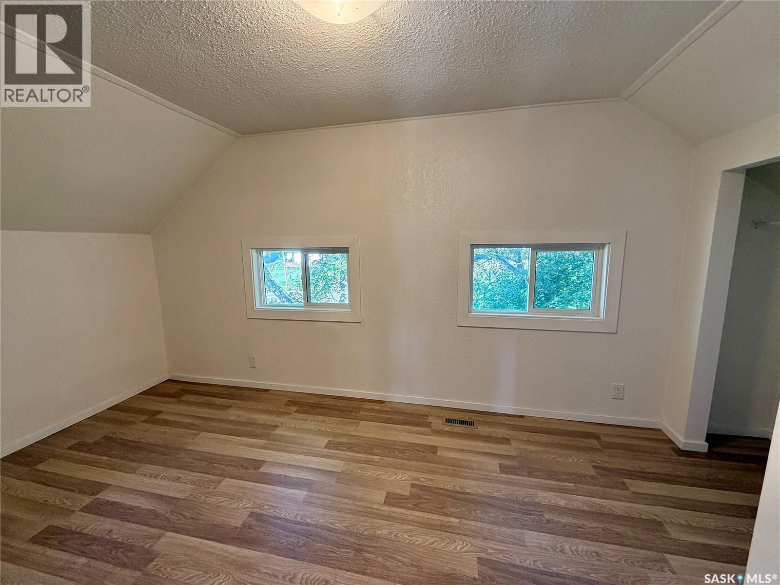 502 8Th Street E, Prince Albert, SK
