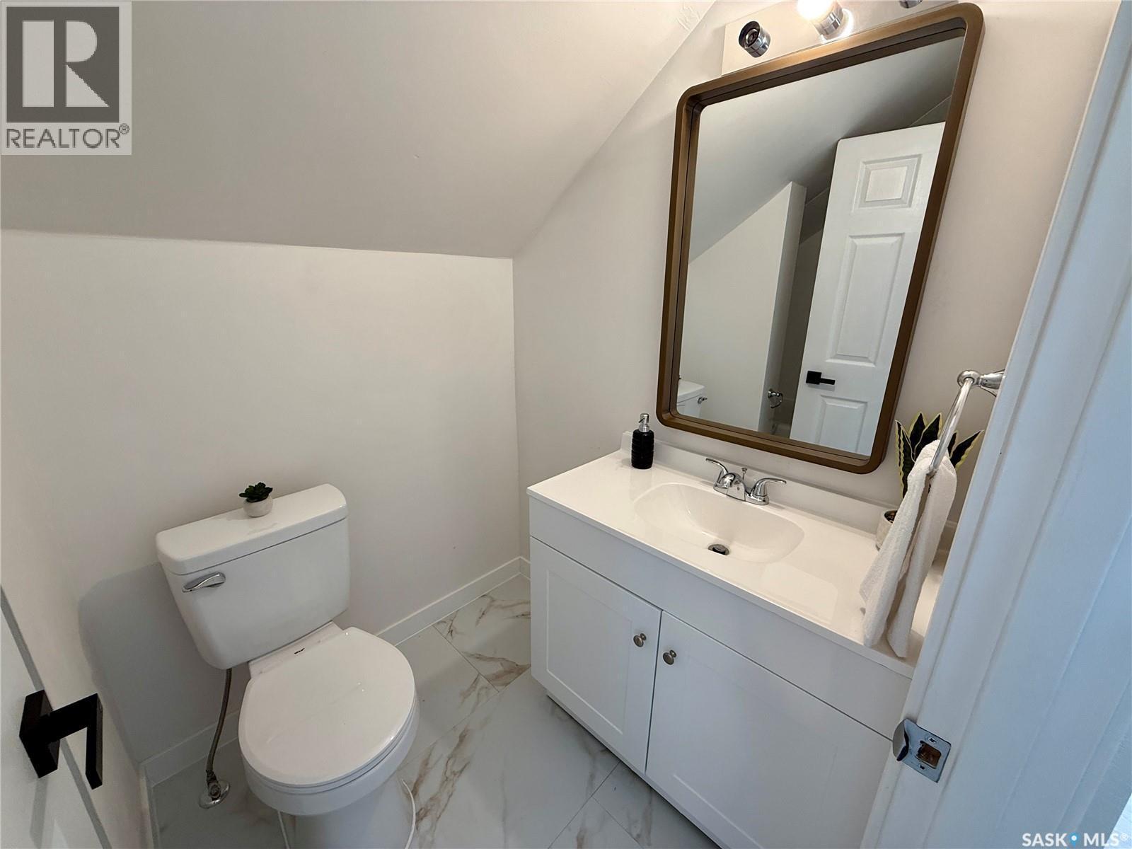502 8Th Street E, Prince Albert, SK