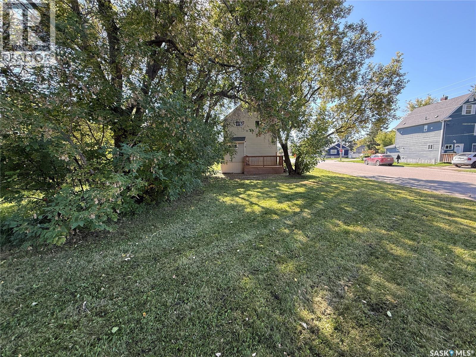 502 8Th Street E, Prince Albert, SK