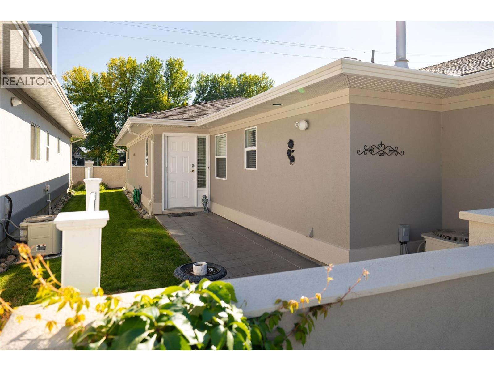 3788 Bird Place Unit# 140, Kelowna, BC