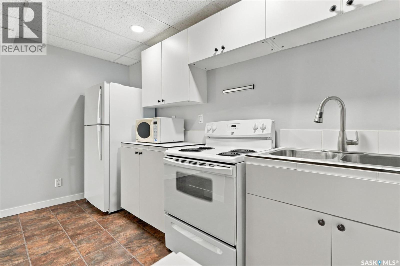 333 J Avenue S, Saskatoon, SK