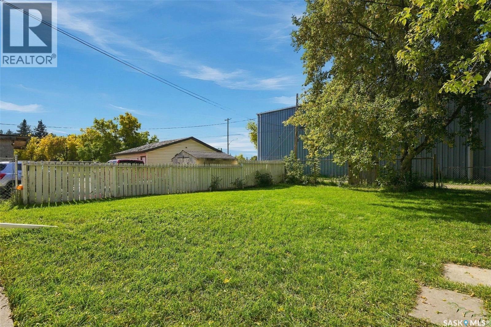 333 J Avenue S, Saskatoon, SK