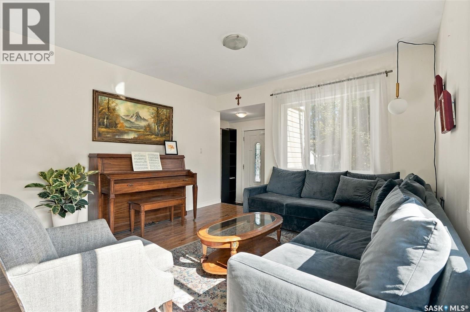 333 J Avenue S, Saskatoon, SK