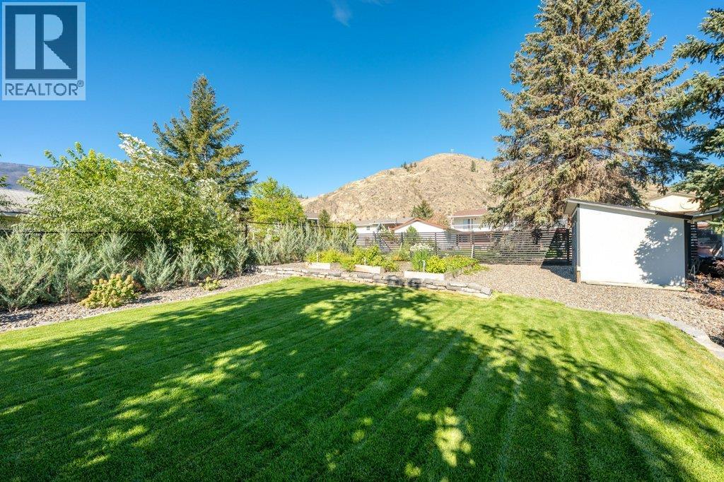 New sod, underground irrigation - 886 Fairview Road, Oliver, BC