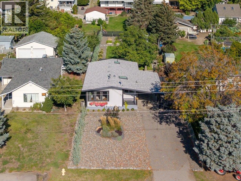 886 Fairview Road, Oliver, BC