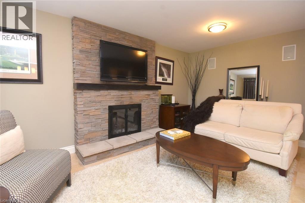 4473 Stonemill Court, Mississauga, ON