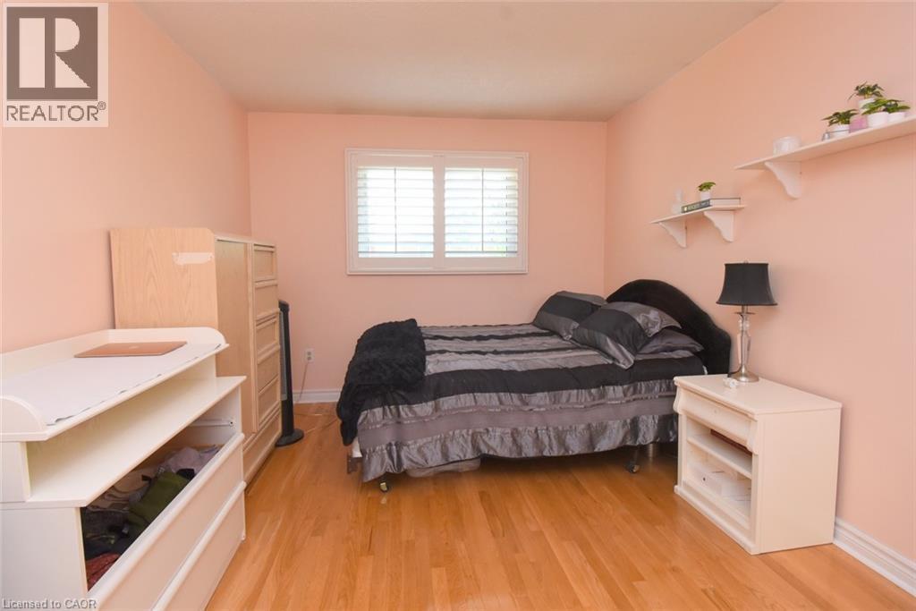 4473 Stonemill Court, Mississauga, ON
