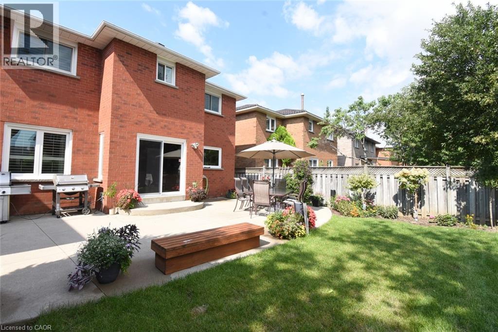 4473 Stonemill Court, Mississauga, ON