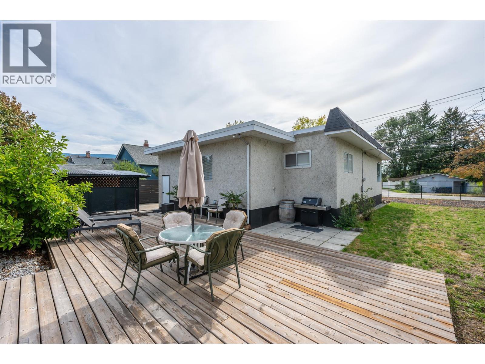 Deck/patio, - 637 Alexander Avenue, Penticton, BC