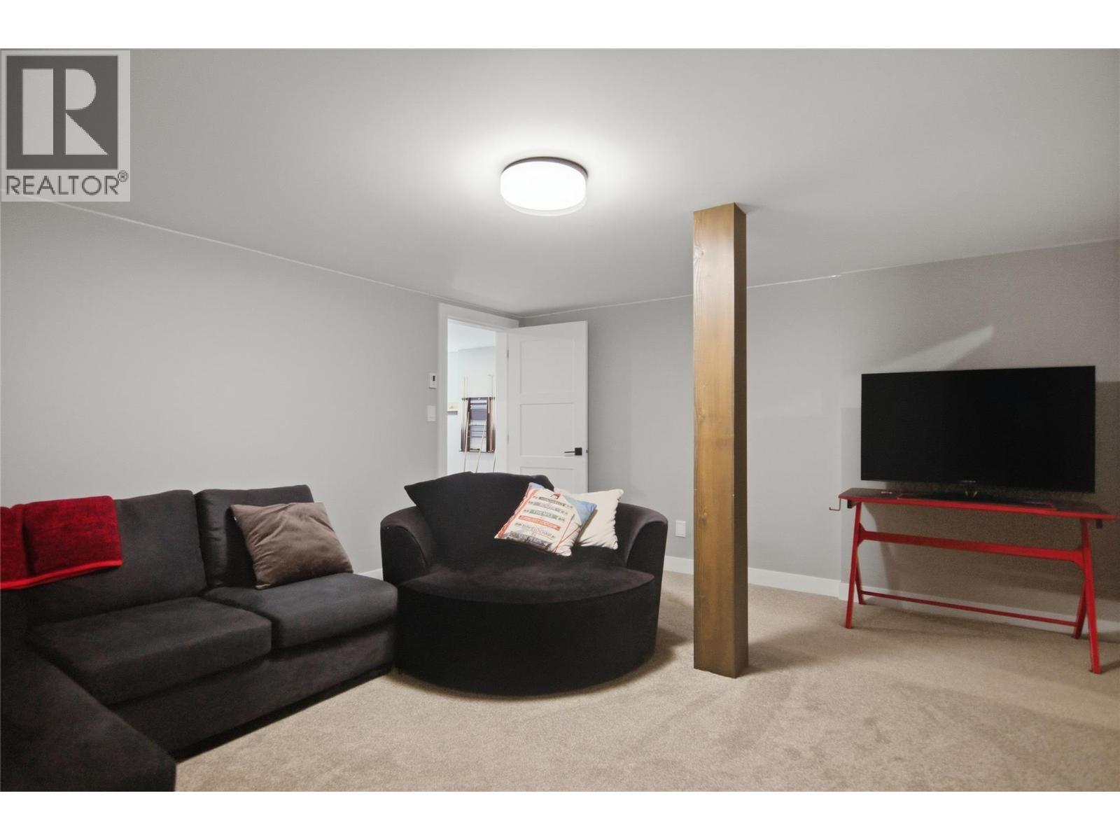 6560 Fawnhill Road, Kamloops, BC