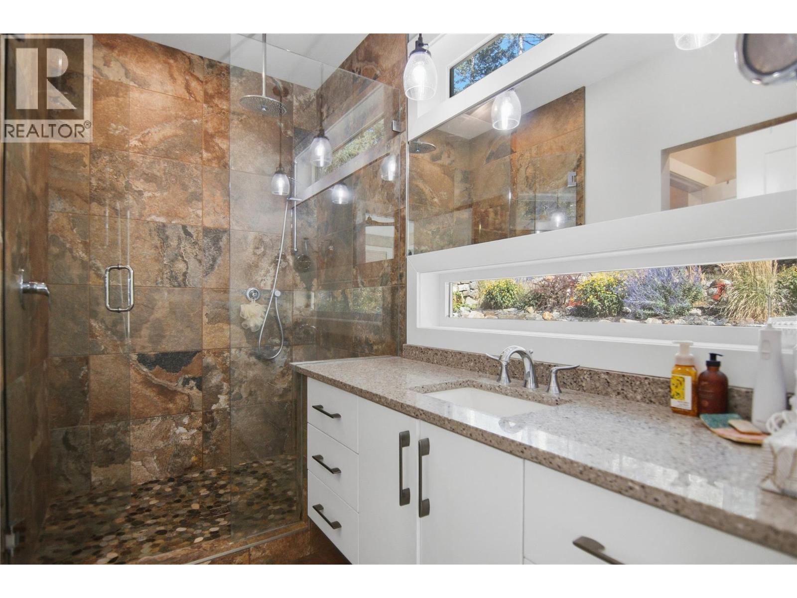 6560 Fawnhill Road, Kamloops, BC