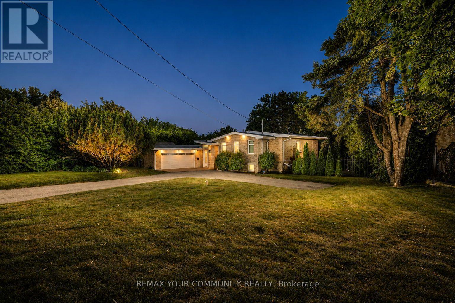 35 Idleswift Drive, Vaughan, ON