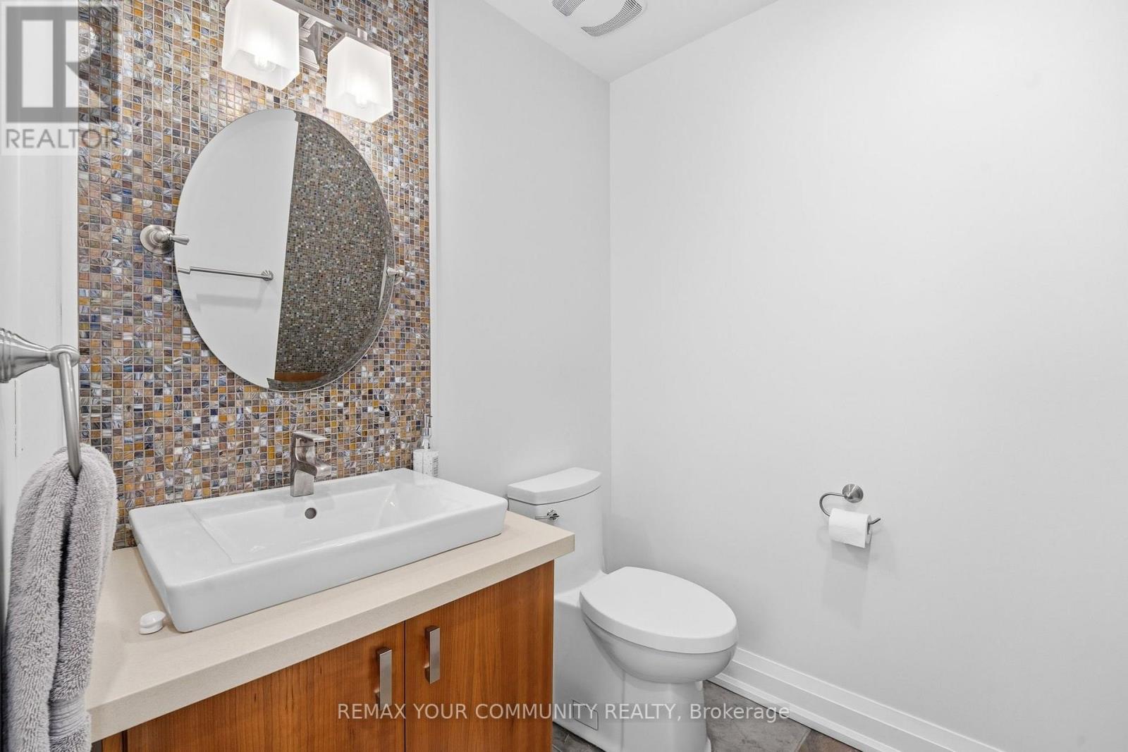 35 Idleswift Drive, Vaughan, ON