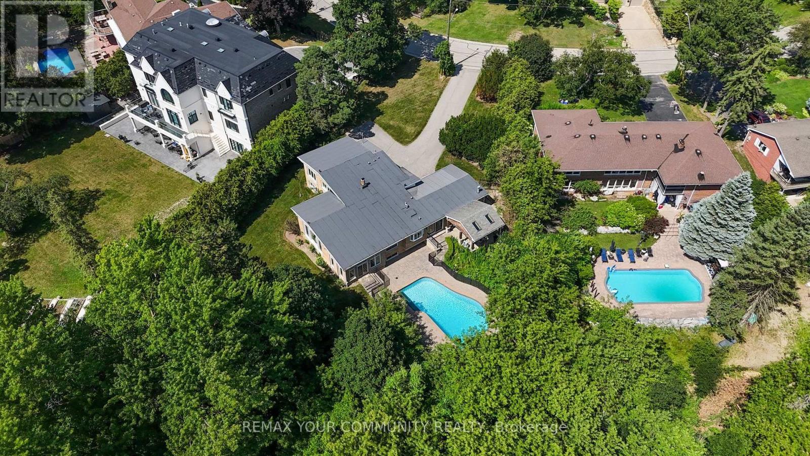 35 Idleswift Drive, Vaughan, ON