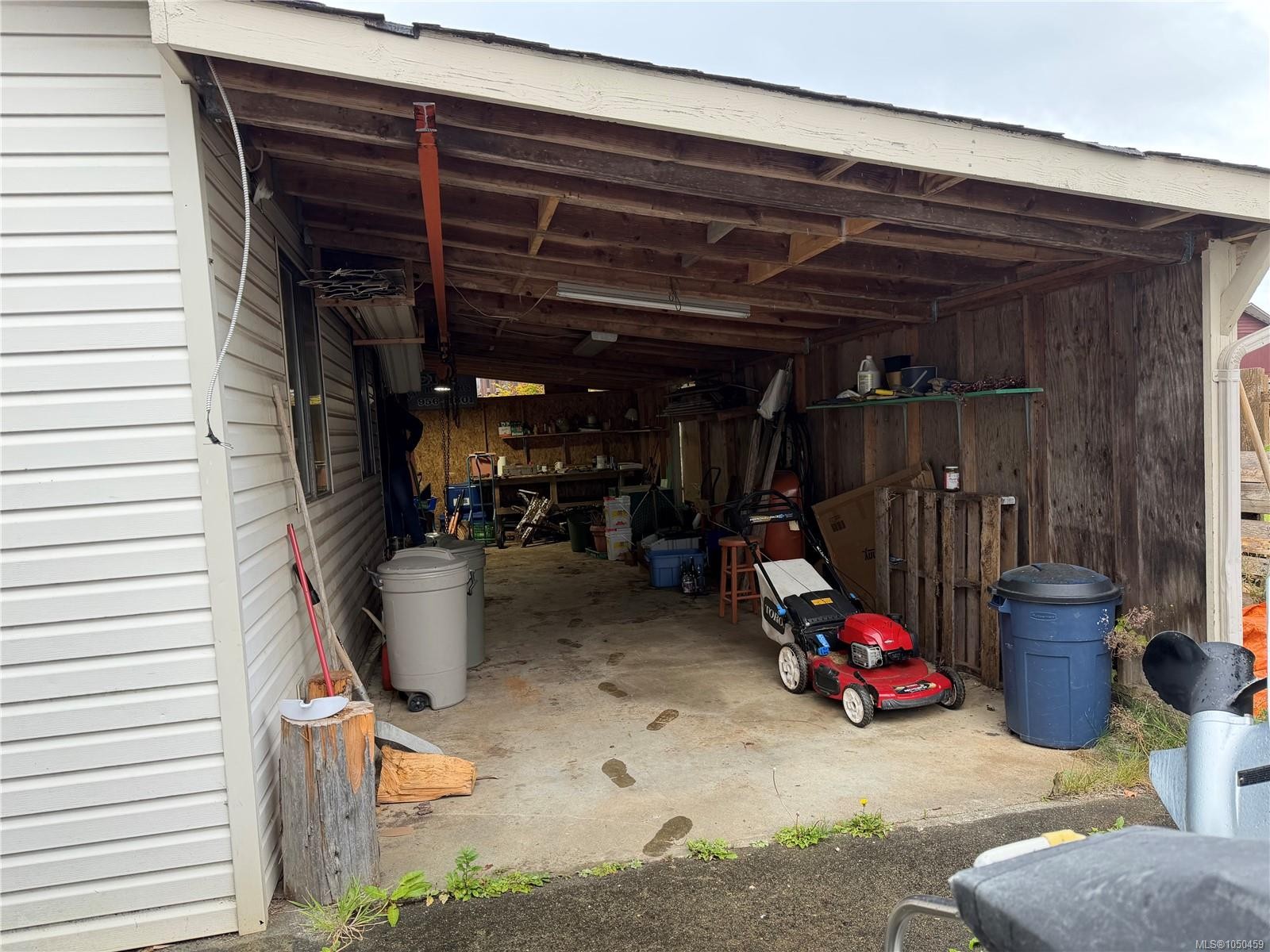 2680 Kingcome Pl, Port Mcneill, BC