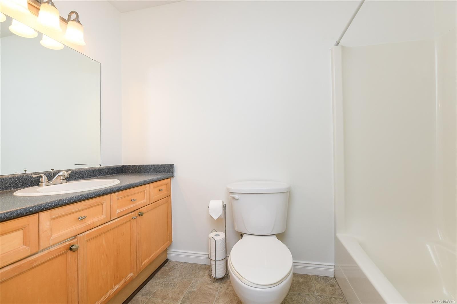 #213-1450 Tunner Dr, Courtenay, BC