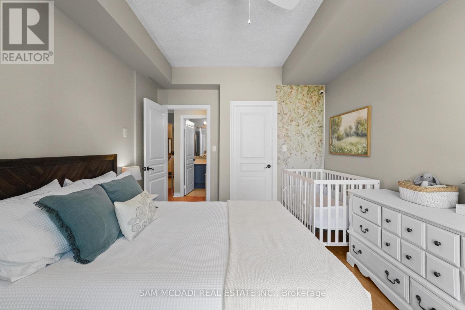 506 - 70 Port Street E, Mississauga, ON