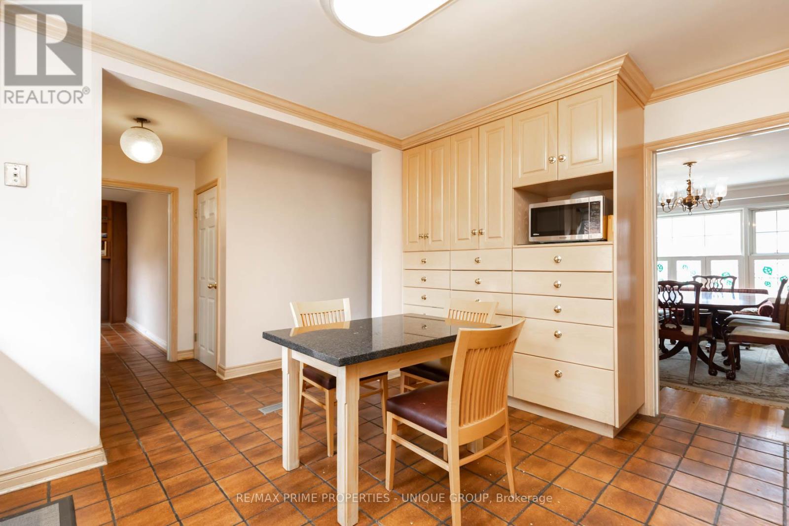 173 Ridley Boulevard, Toronto, ON