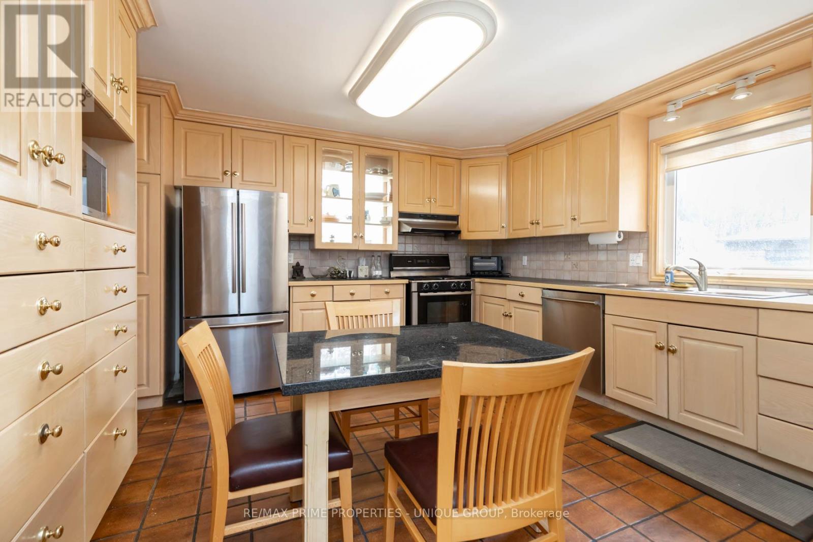 173 Ridley Boulevard, Toronto, ON