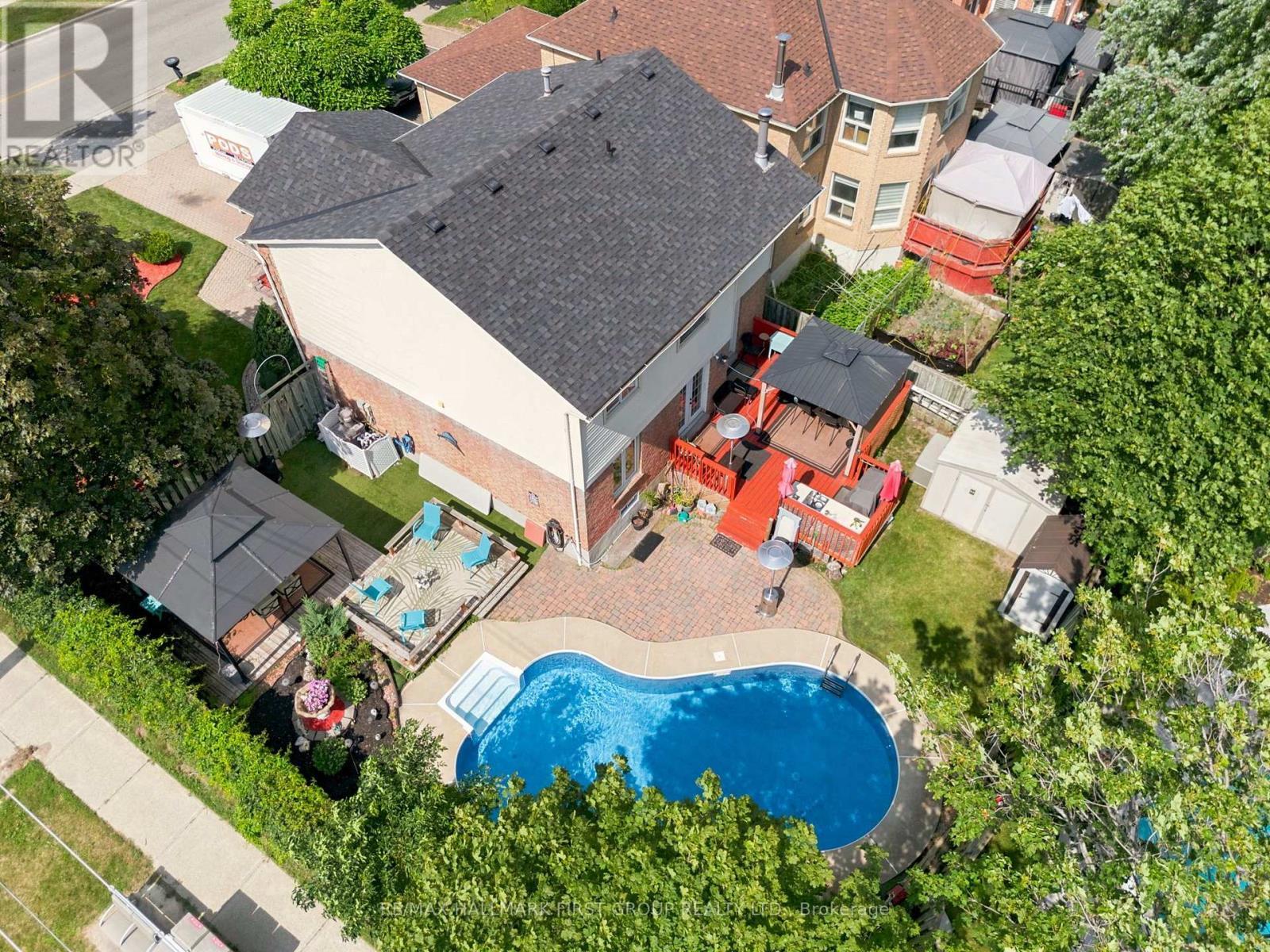1928 New Street, Pickering, ON