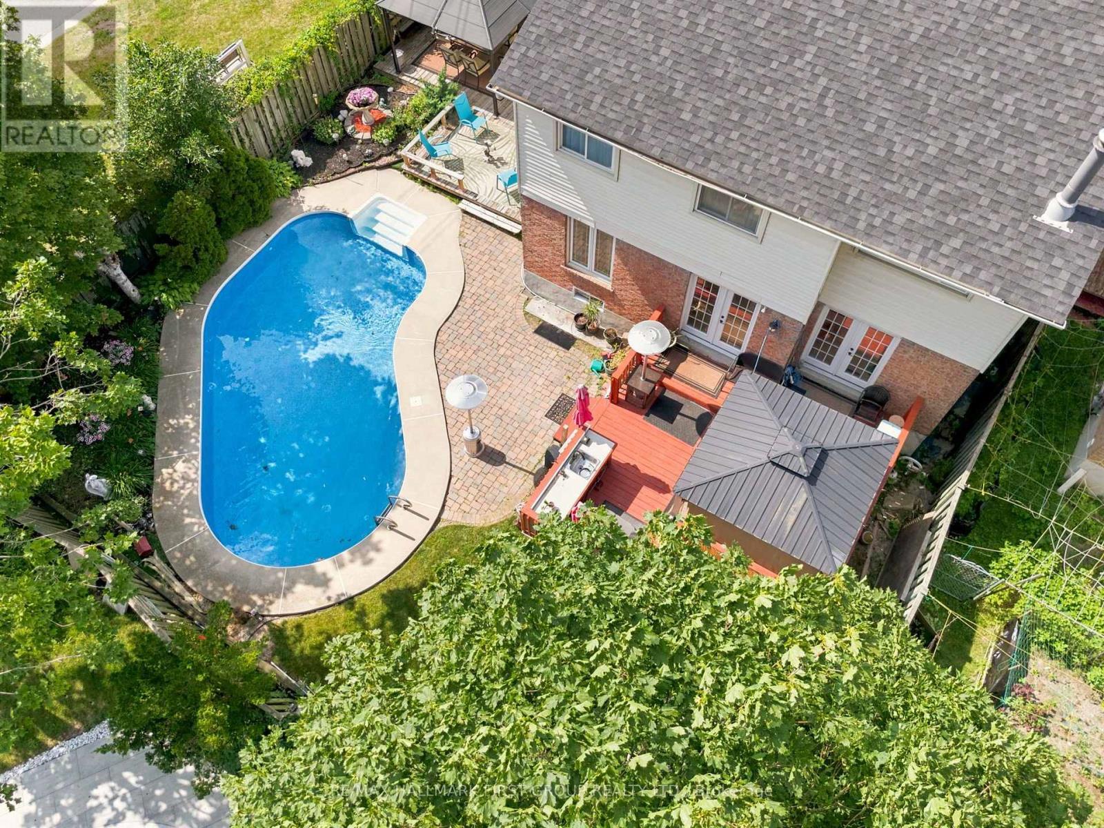 1928 New Street, Pickering, ON