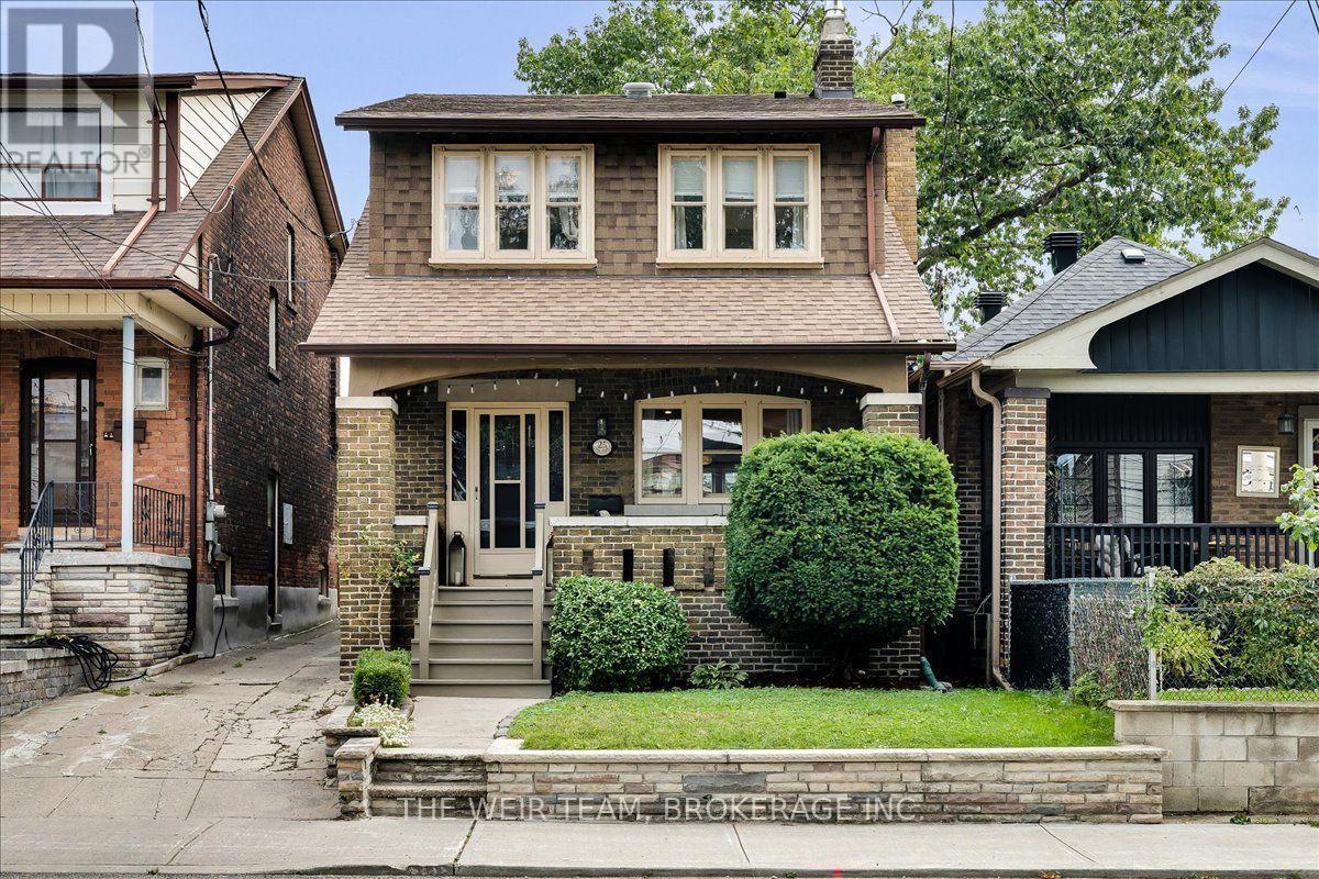 25 Oak Park Avenue, Toronto, ON