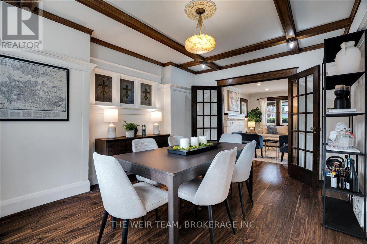 25 Oak Park Avenue, Toronto, ON