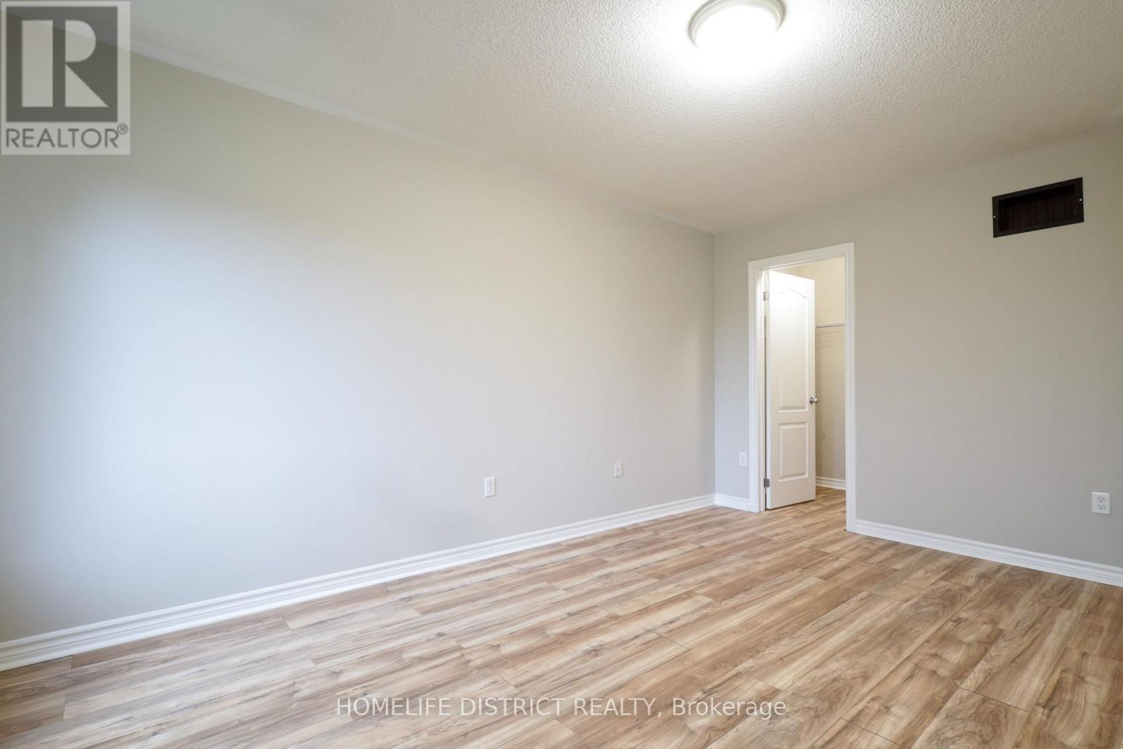 489 Mearns Avenue, Clarington, ON