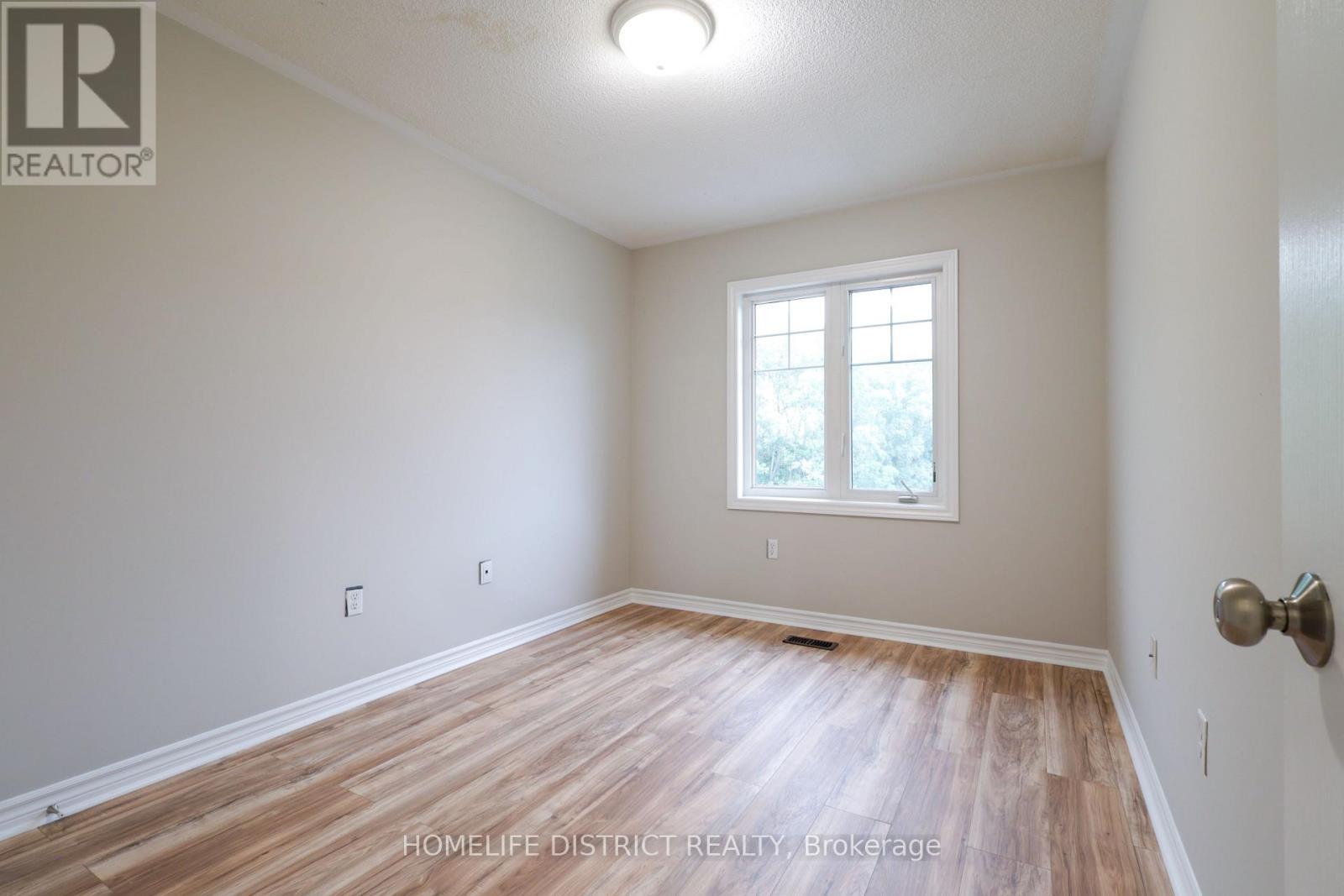 489 Mearns Avenue, Clarington, ON