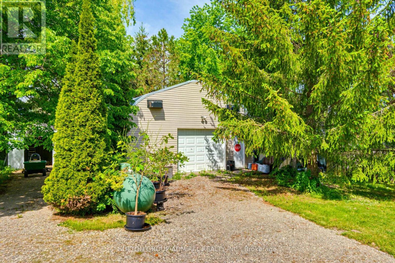6776 County Road 10, Essa, ON