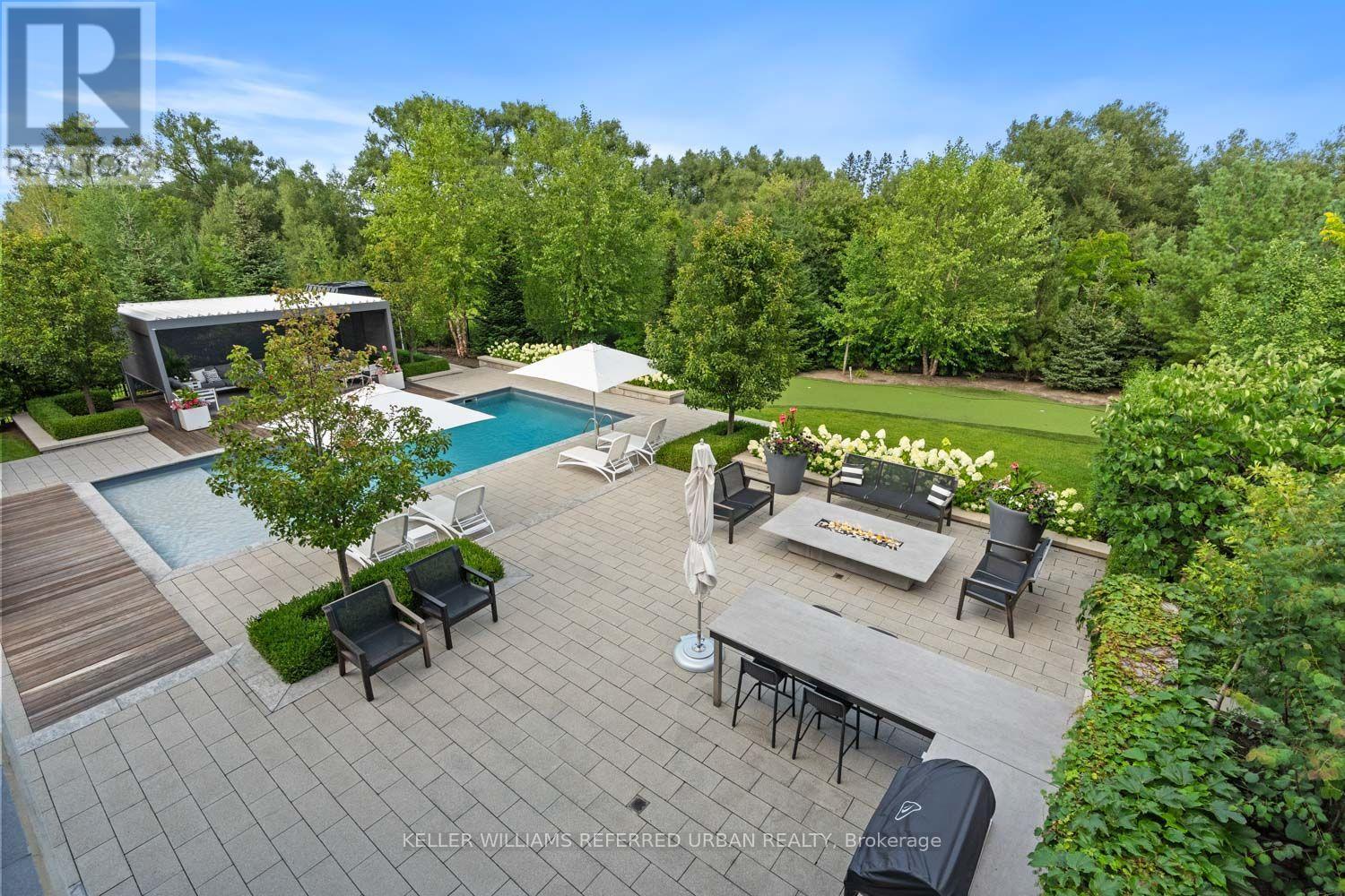 61 Ria Court, King, ON
