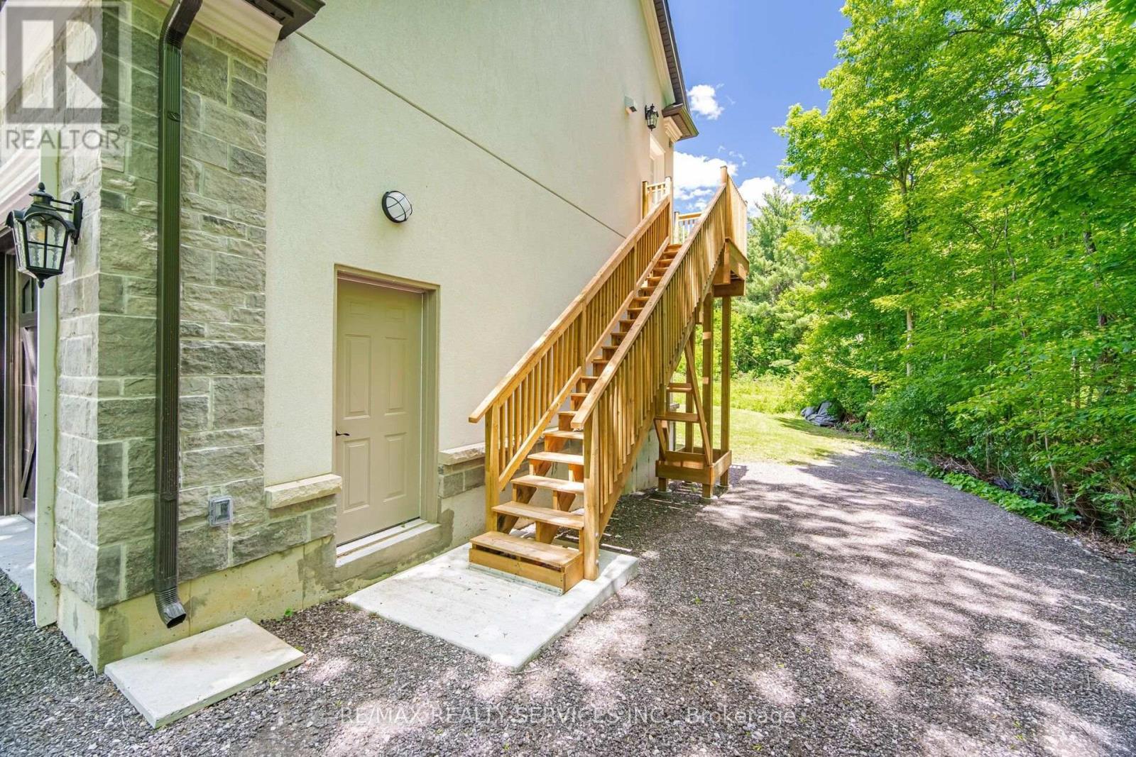 17711 Humber Station Road, Caledon, ON