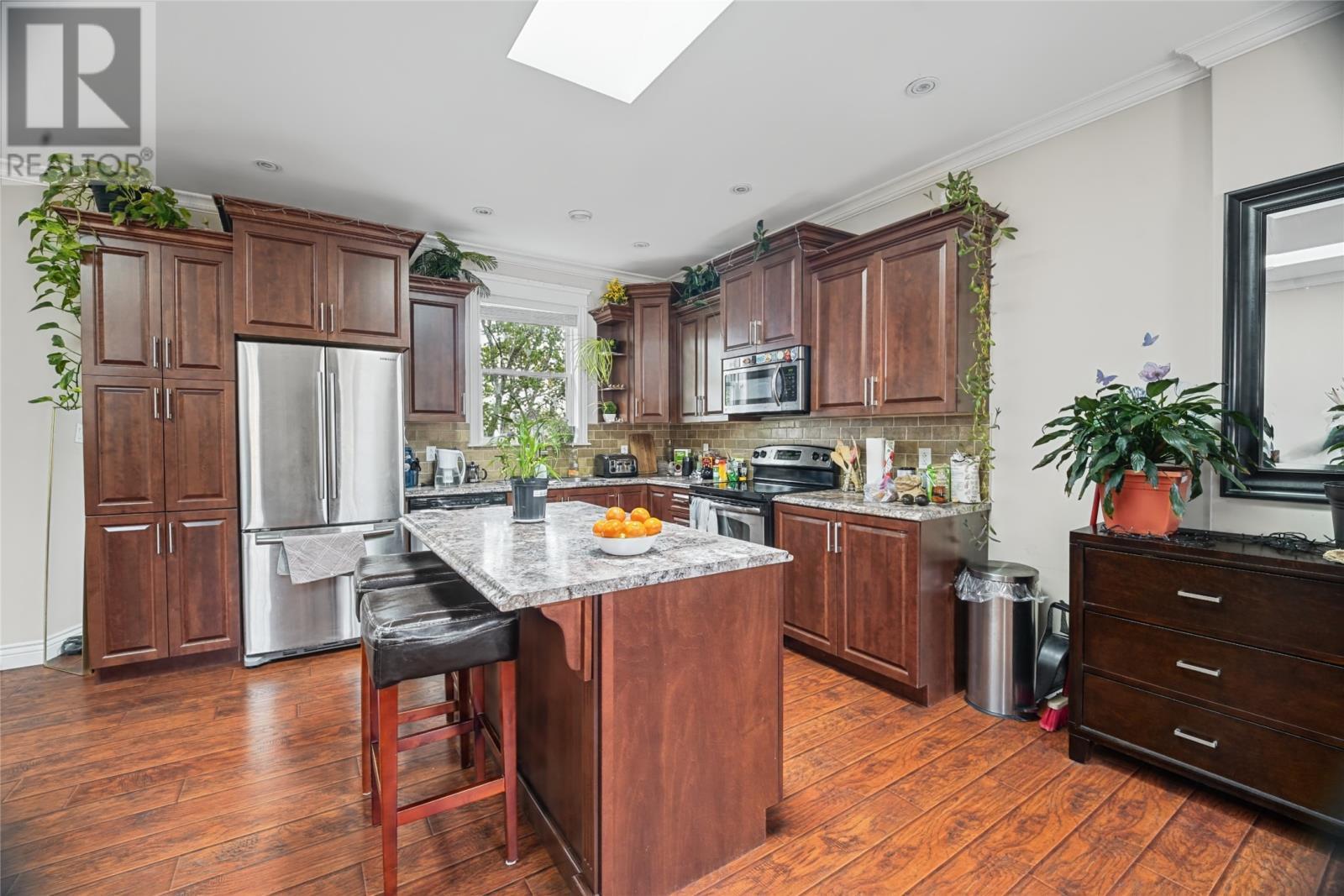 17 Livingstone Street, St. John'S, NL
