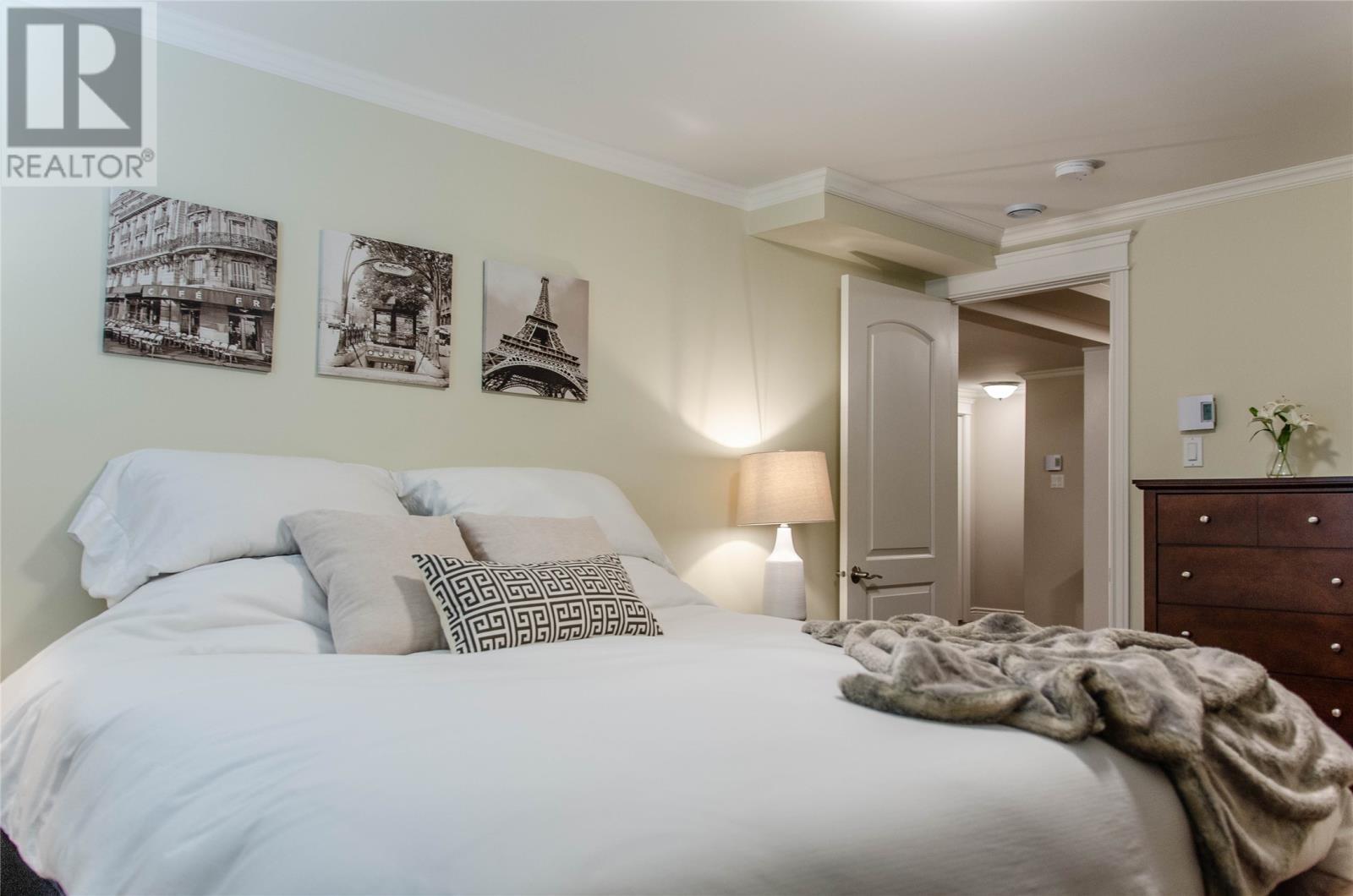 17 Livingstone Street, St. John'S, NL