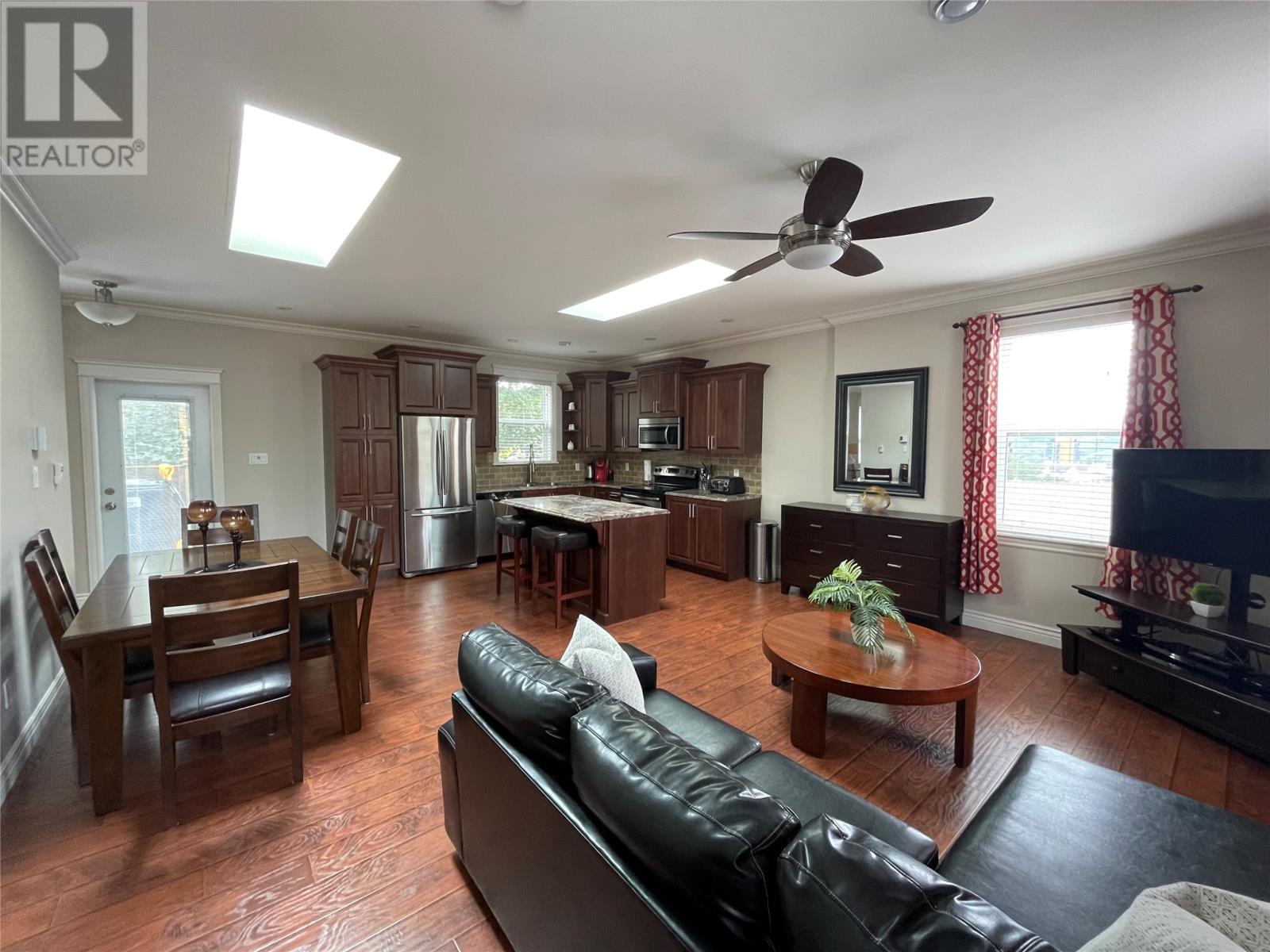 17 Livingstone Street, St. John'S, NL