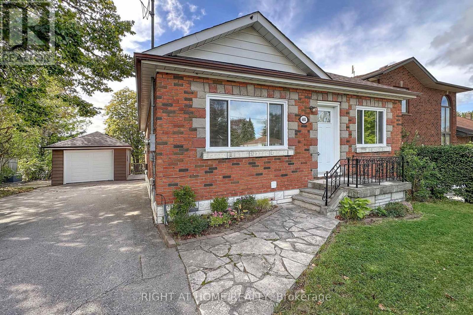 488 Cromwell Avenue, Oshawa, ON