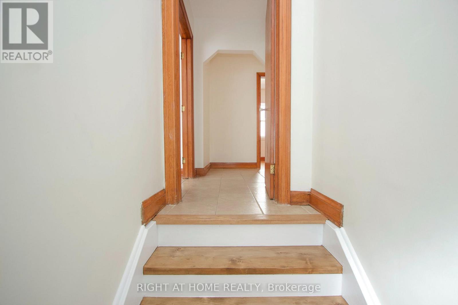 488 Cromwell Avenue, Oshawa, ON