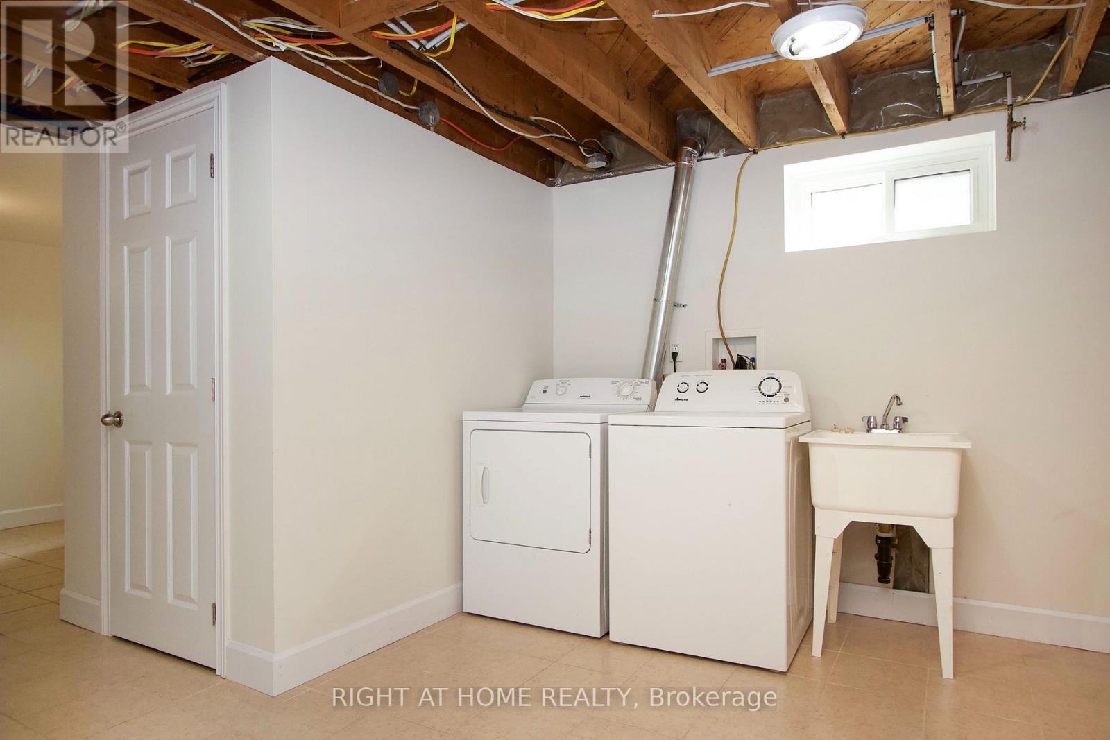488 Cromwell Avenue, Oshawa, ON