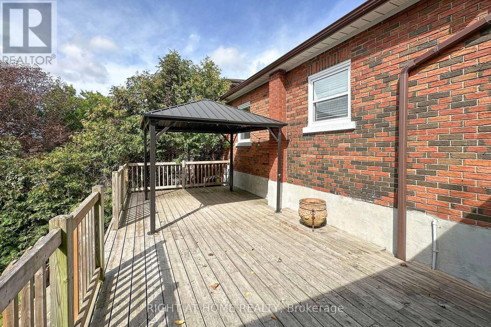 488 Cromwell Avenue, Oshawa, ON