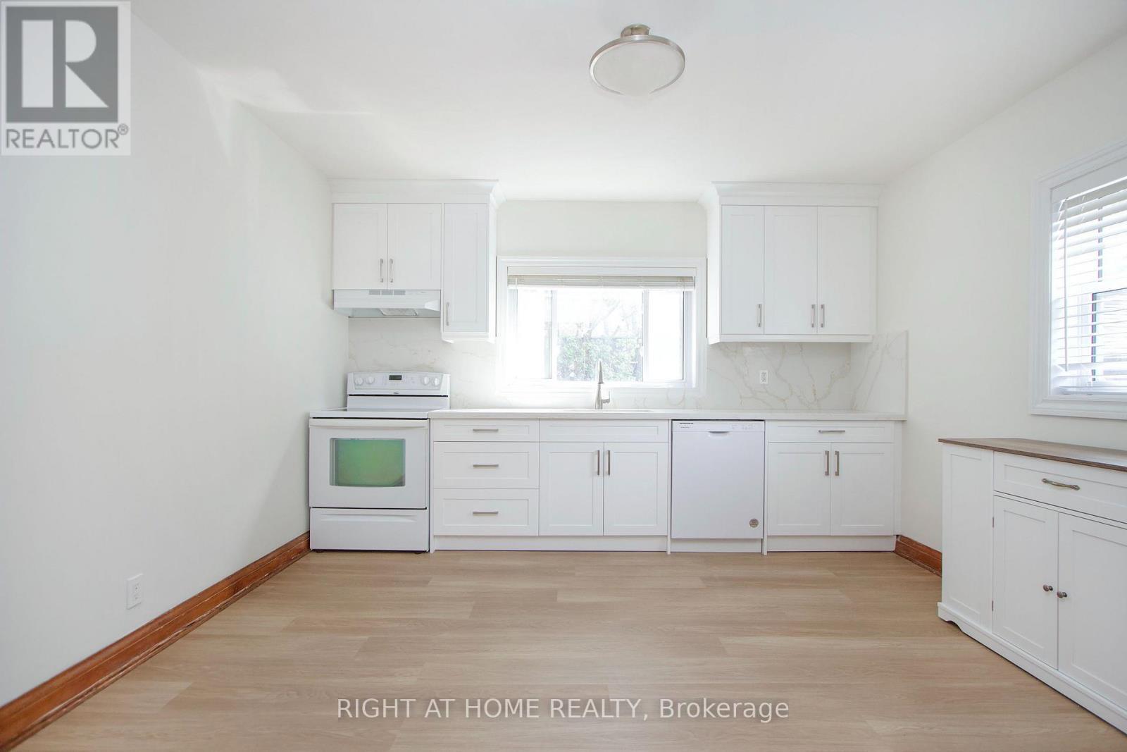 488 Cromwell Avenue, Oshawa, ON