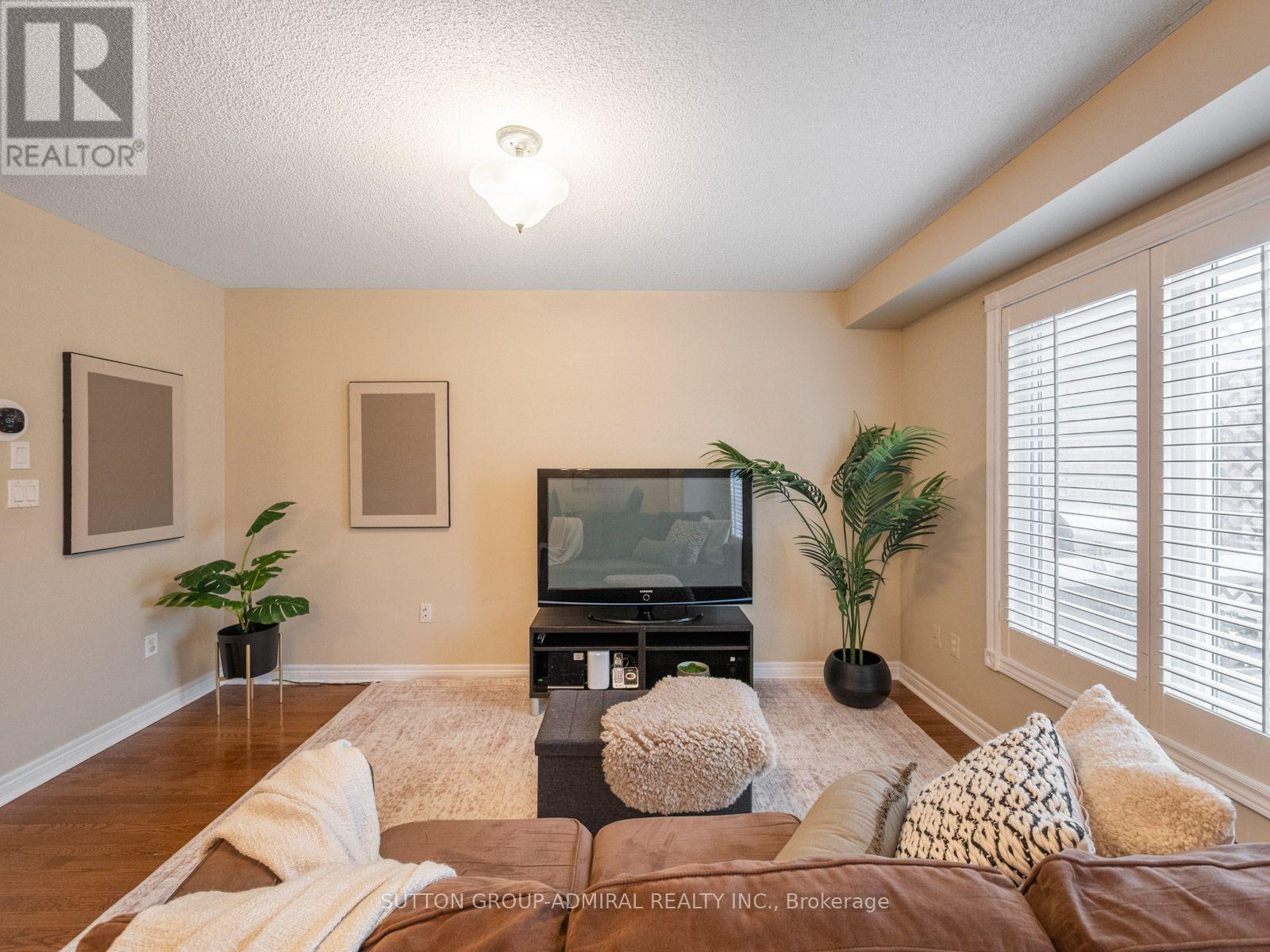 103 America Avenue, Vaughan, ON