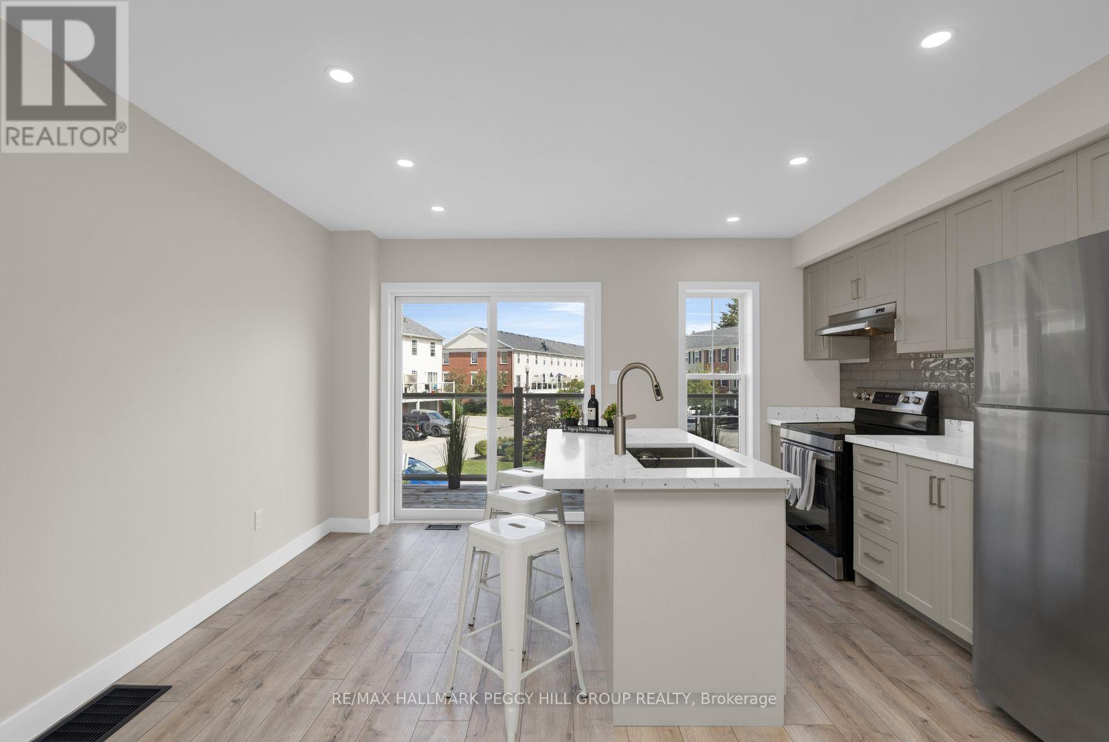 19 - 91 Coughlin Road, Barrie, ON