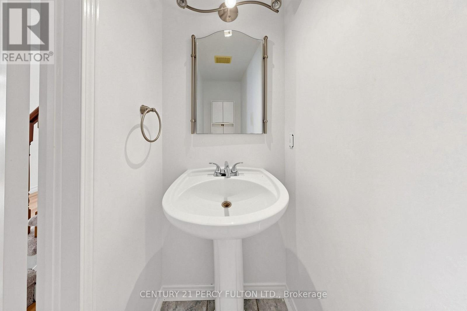 33 Churchland Drive, Barrie, ON