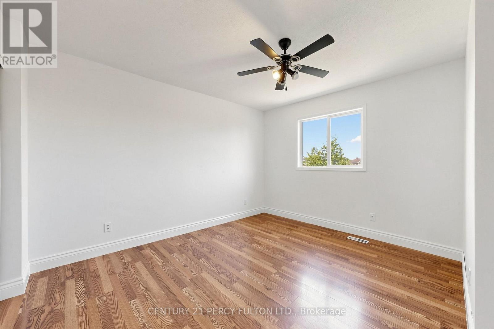 33 Churchland Drive, Barrie, ON