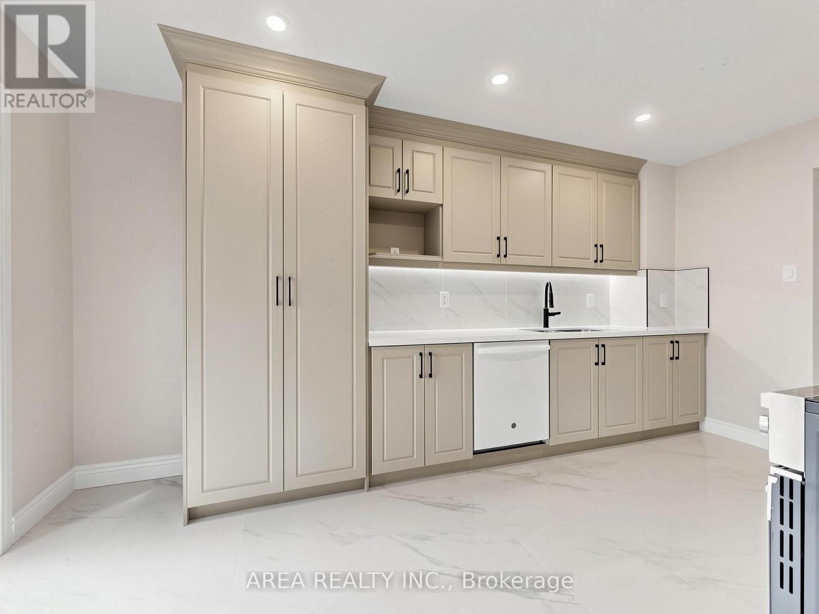 4749 Empire Crescent, Mississauga, ON