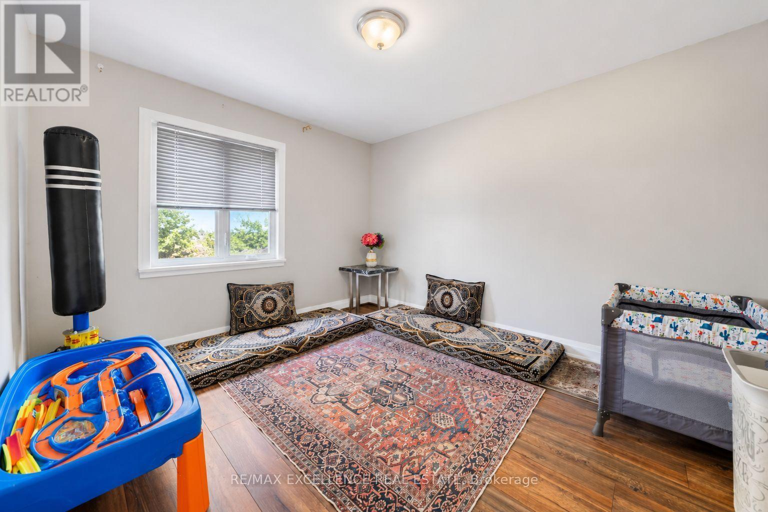 49 Barrhead Crescent, Toronto, ON