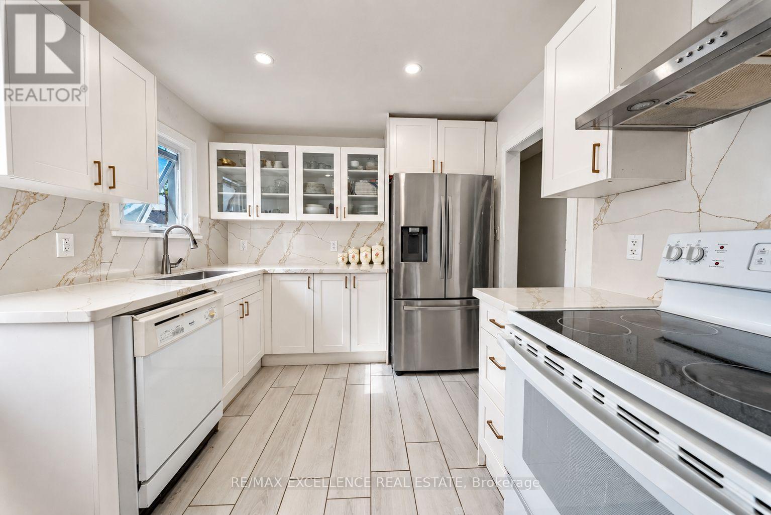 49 Barrhead Crescent, Toronto, ON
